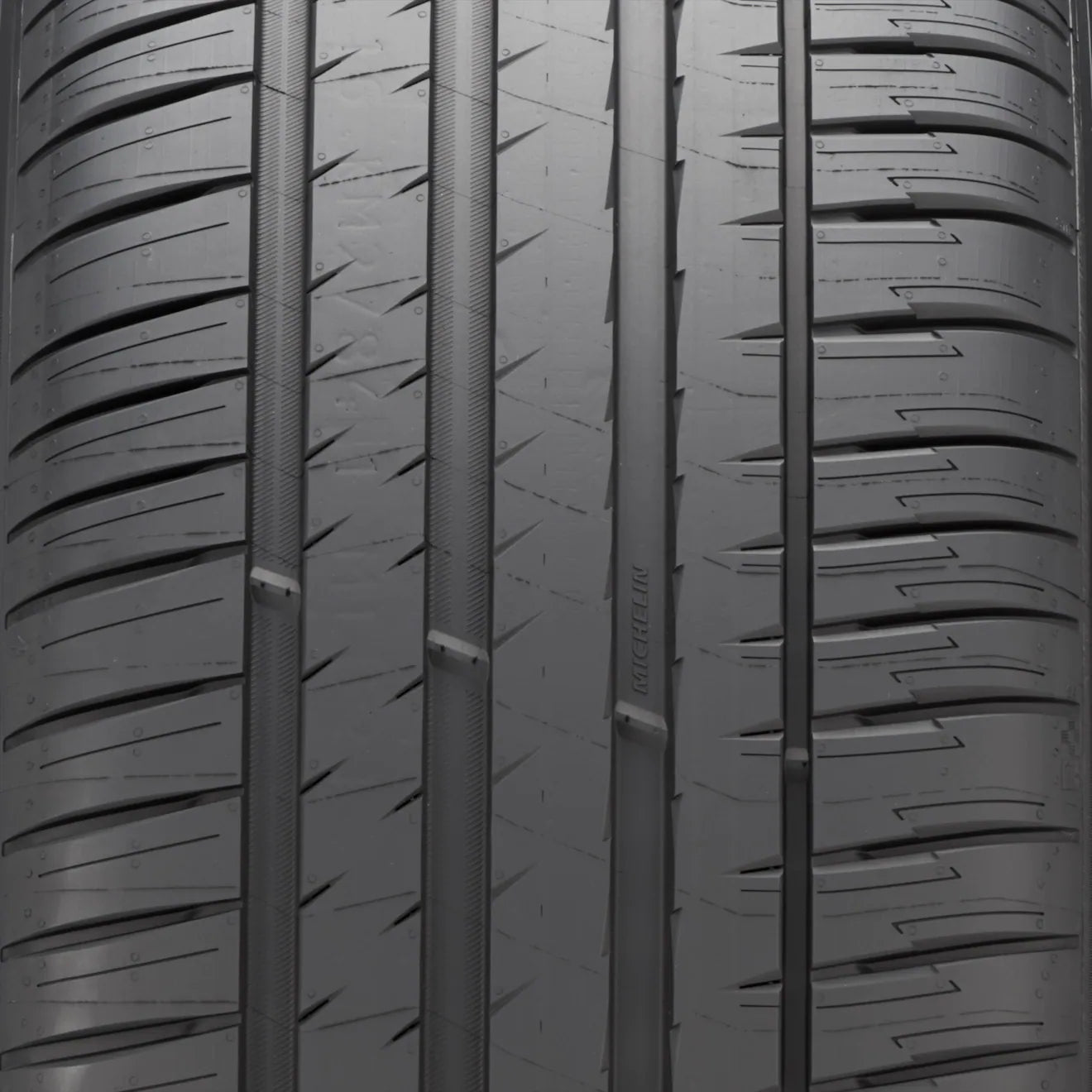 LLANTA  MICHELIN PILOT SPORT 4 SUV 255/50R20 109Y