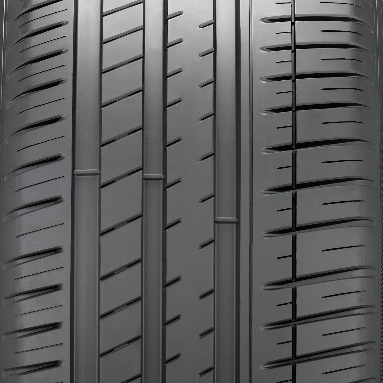 LLANTA  MICHELIN PILOT SPORT 3 245/35R20 95Y ZP  A * MOE